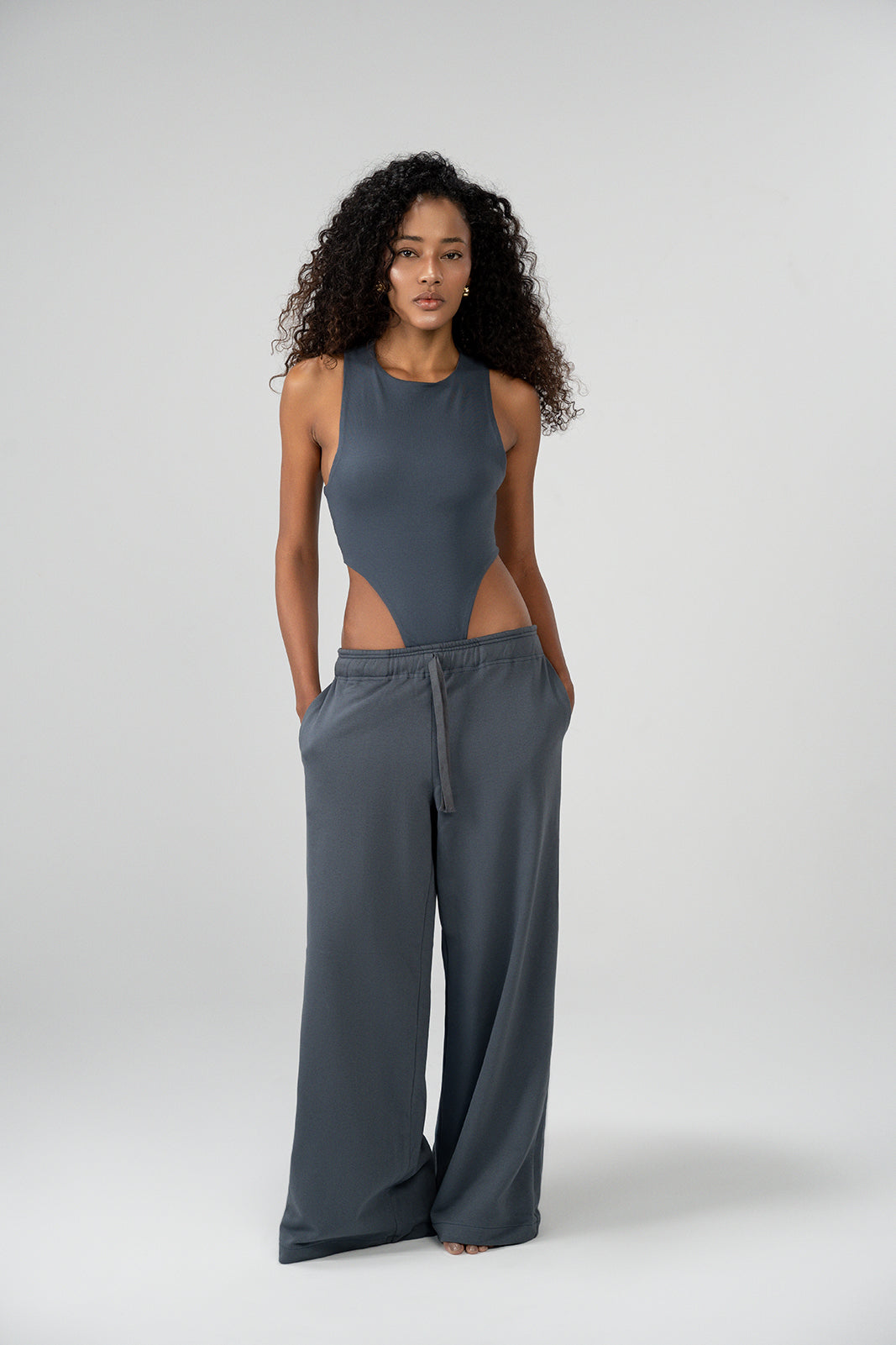 Mid-waist Trousers